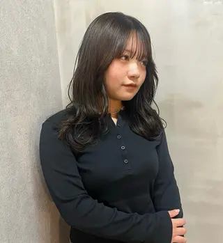 セミロング カラー yuumi/大濠🪷 レイヤー/垢抜けヘアのヘアスタイル