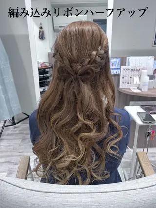 ロング ヘアアレンジ ミルミー美容室所属・🦄💒💓齎藤 七海子🦄💒💓のマツエク・マツパデザイン