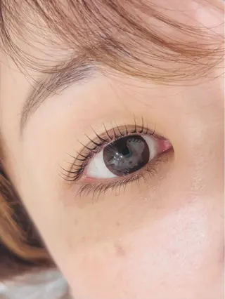 マツエク・マツパ 堀口 彩佳のヘアスタイル