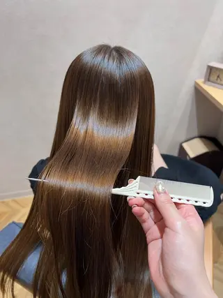 ロング "今"だけでない美髪 KOTOMIのヘアスタイル