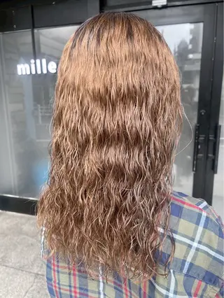 ロング パーマ ハイトーン/韓国風/ 艶髪/吉祥寺のヘアスタイル