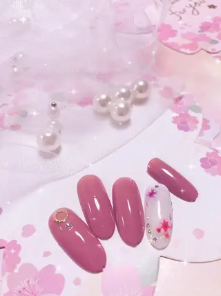 ネイル エ リのネイルデザイン