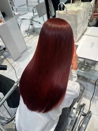 ロング カラー 西澤 咲輝のヘアスタイル