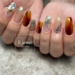 ネイル S♡JEWEL所属・S. JEWELのネイルデザイン