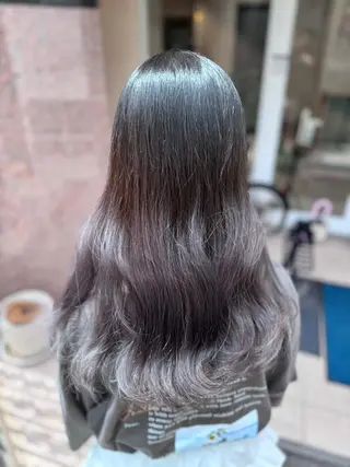 ロング カラー Oli-Oli 大田のヘアスタイル