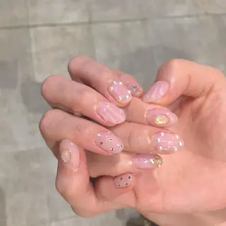 ネイル Kanon 🤍のネイルデザイン