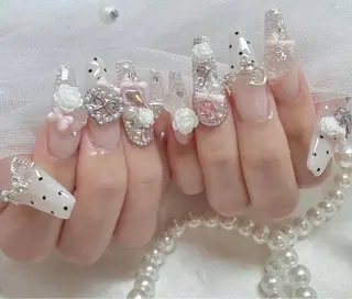 ネイル NIE MoMoのネイルデザイン