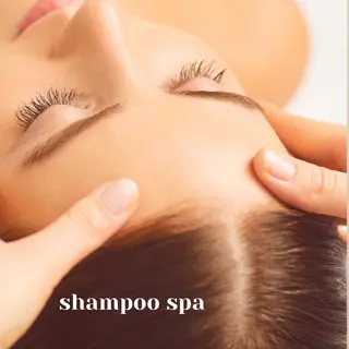 セミロング BALANCE LASHのマツエク・マツパデザイン