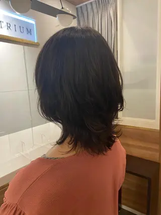 ミディアム カラー 穂乃香 BEAUTRIUMのヘアスタイル