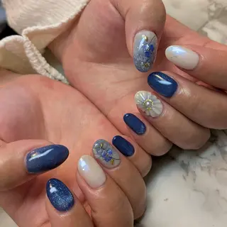 ネイル ジェヌインネイル 河内のネイルデザイン