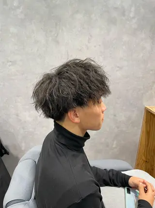 ショート パーマ メンズ 黒岩 梨沙のヘアスタイル