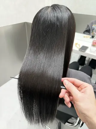 ロング 美髪職人あお🦕 髪質改善｜原宿のヘアスタイル