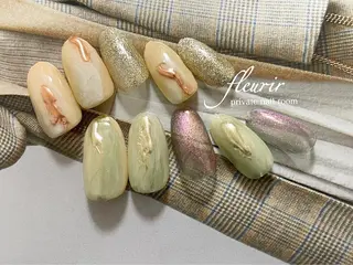 ネイル フルリール 【プライベートサロンのネイルデザイン