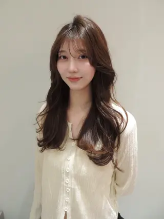 ロング noya karinのヘアスタイル