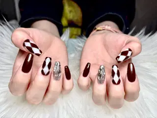 ネイル Hi Beauty 渋谷(ネイル、ハイパーナイフ6、脂肪れいきゃく、マッサージ＆エステサロン)所属・Hi beauty 渋谷のネイルデザイン