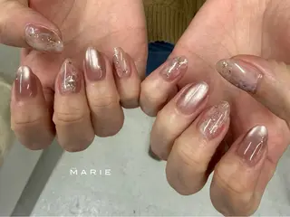 ネイル THE MARIE 表参道店所属・伊東 さやのネイルデザイン