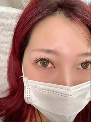 マツエク・マツパ Nail&まつげエクステSalon Cure所属・尾崎 麻奈美の眉毛・アイブロウイメージ