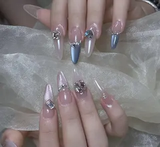 ネイル Pure&Rich Nailのネイルデザイン