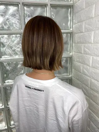 セミロング カラー 美容師歴18年 ALBA 齊藤のヘアスタイル