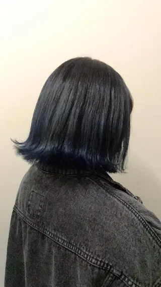 ミディアム カラー イトウ アヤカ 𓂃𓈒𓏸のヘアスタイル