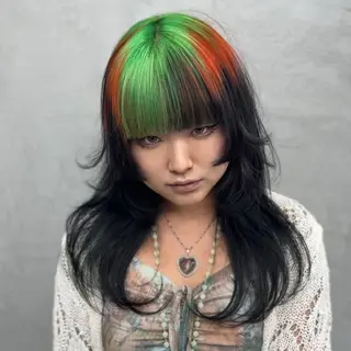 セミロング カラー ハイトーン/デザイン カラー／悠斗のヘアスタイル