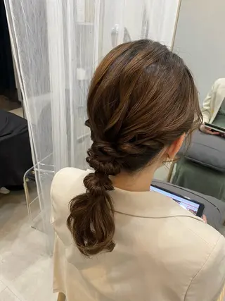 ミディアム 谷川 李奈のヘアスタイル
