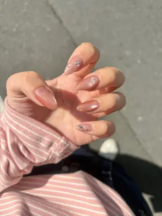 ネイル ⠀ loggy.のネイルデザイン