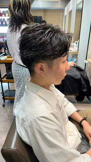 メンズ メンズカット パーマ飯野友喜のヘアスタイル
