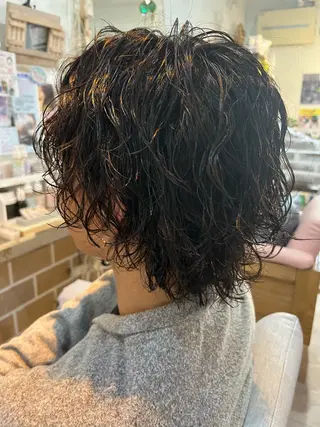 ミディアム パーマ メンズ hair make salon Frip所属・金久保亮/パパ美容師 /パーマ/髪質改善のヘアスタイル