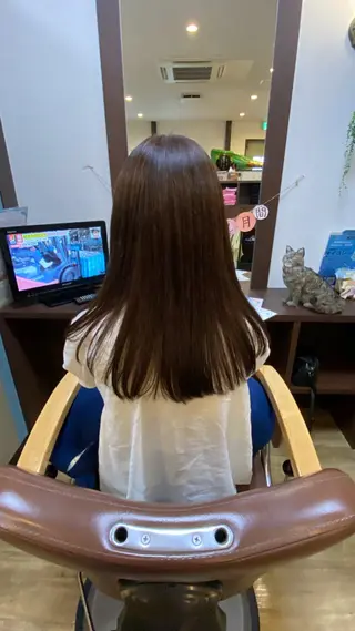 セミロング Hanako Elegance所属・小野 静流のヘアスタイル