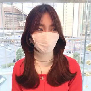 セミロング One by The Ect所属・尾田 一仁のヘアスタイル