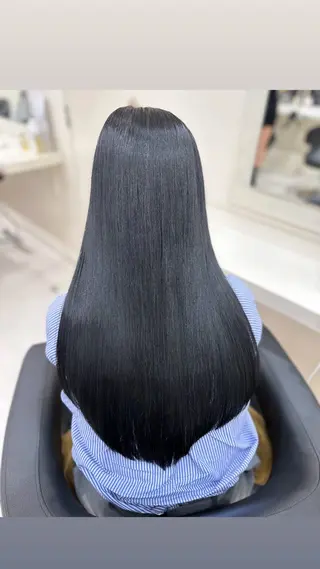 ロング カラー ヘアアレンジ 艶カラー/ハイトーン /レイヤーカットのヘアスタイル