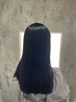 ロング カラー ᴛᴏᴍᴏᴋᴀ / ᴄʜᴇʀɪのヘアスタイル