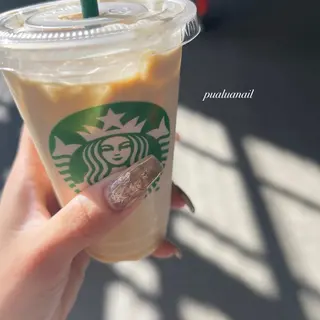 ネイル pualua miharuのネイルデザイン