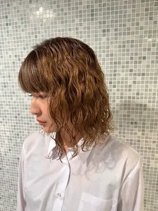 パーマ EMMA茅ヶ崎所属・レイヤーパーマ＊ NOBUのヘアスタイル