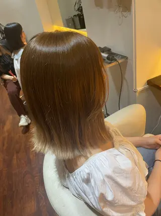 ミディアム CoCooN Hiromiのヘアスタイル