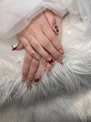 ネイル 🌈 Laule'aのネイルデザイン