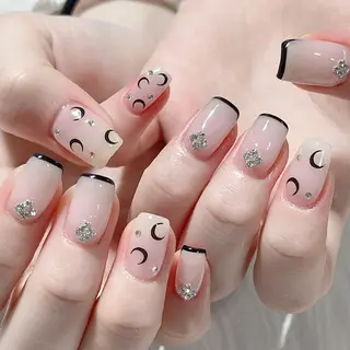 ネイル Queens ciciのネイルデザイン