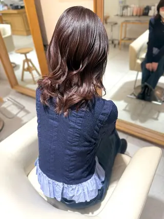 セミロング カラー 安永 涼のヘアスタイル