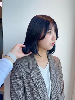 ミディアム カラー カーリーパーマ/ 透明ｶﾗｰ/MIKUのヘアスタイル