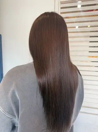 ロング カラー 太田 結愛のヘアスタイル