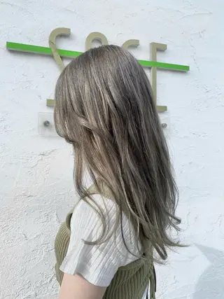 ロング カラー ブリーチなしWカラー /酸性ストレート河本のヘアスタイル