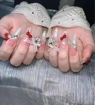 ネイル Lee Nailsのネイルデザイン