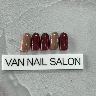 ネイル Van Nail Salonのネイルデザイン