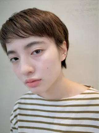 ショート カラー AND THE BRICKS所属・AND THE BRICKS北川珠紀の眉毛・アイブロウイメージ