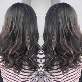 セミロング カラー レイヤーカット匠 イソザキノリユキのヘアスタイル