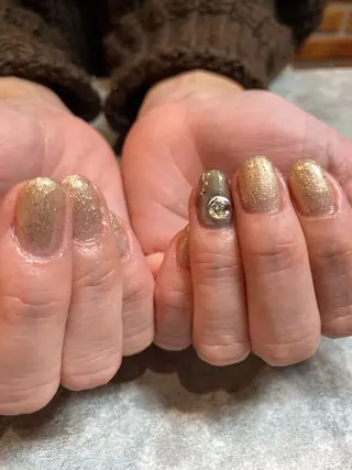 ネイル 佐藤  悠子のネイルデザイン