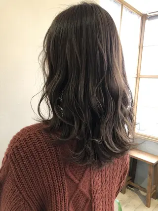 ロング カラー 唐澤 千尋のヘアスタイル