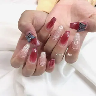 ネイル n'eige nail所属・大谷 綾香のネイルデザイン