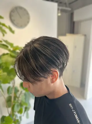 ショート カラー メンズ 💎韓国カラー Giness坂下巧のヘアスタイル